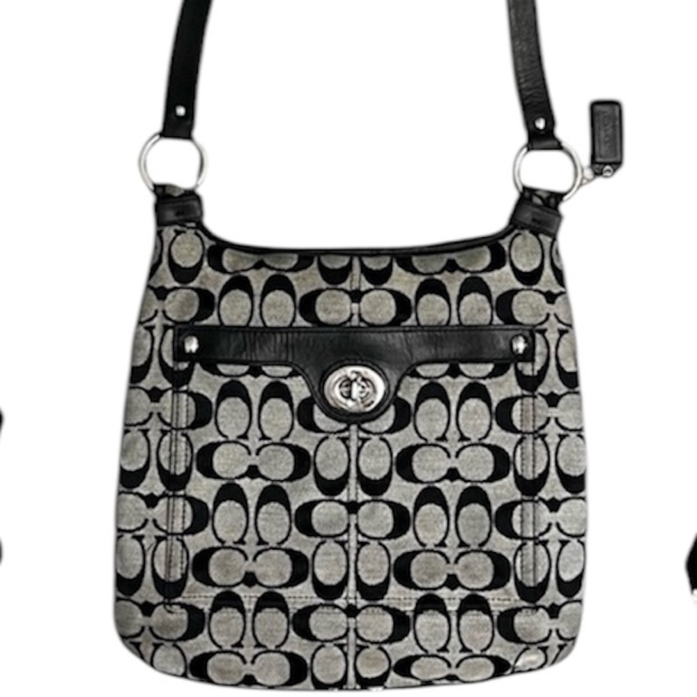 Coach Penelope F16536 Signature Crossbody Bag